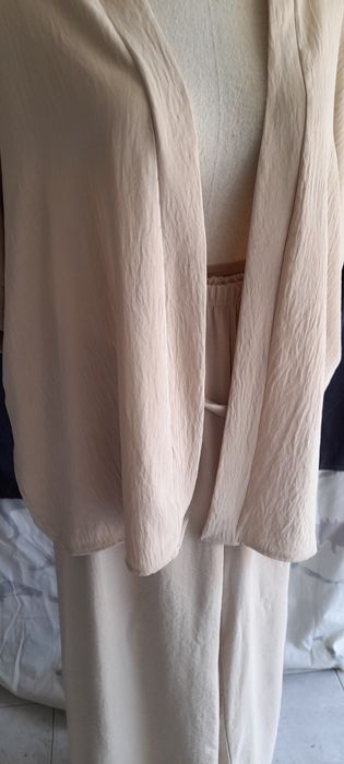 Conjunto 2 peças, cor creme