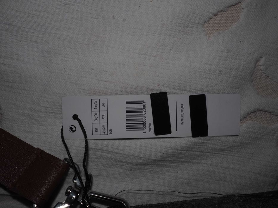 Mala para computador cinzenta em feltro