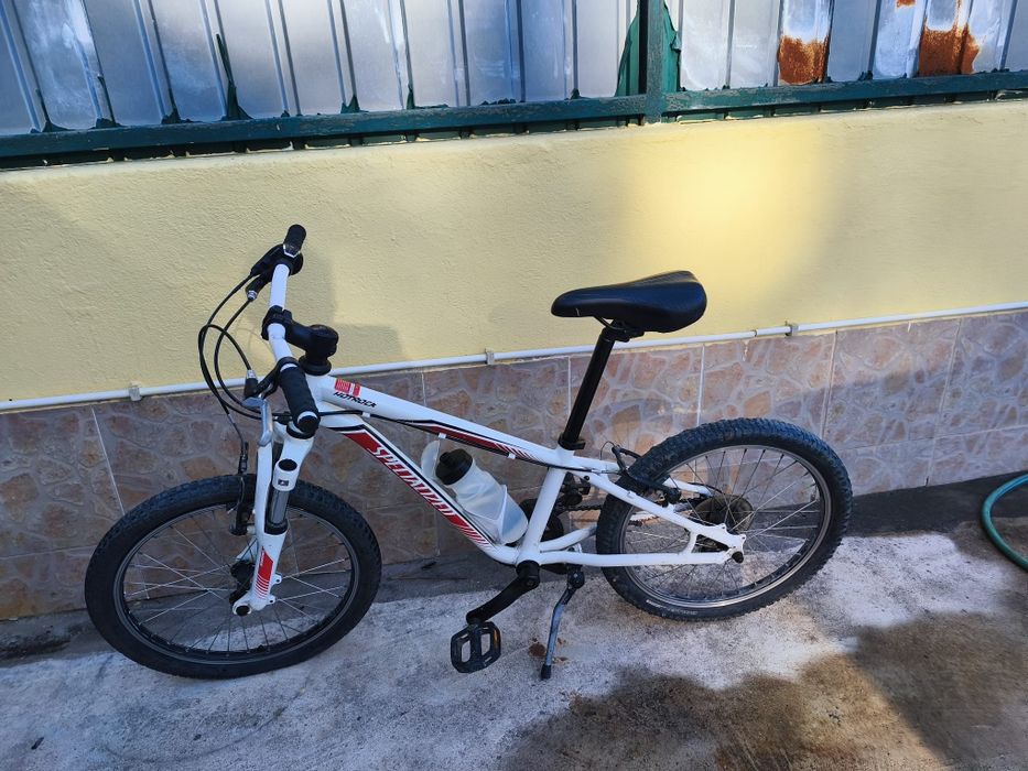 Bicicleta roda 20" para crianças SPECIALIZED alumínio
