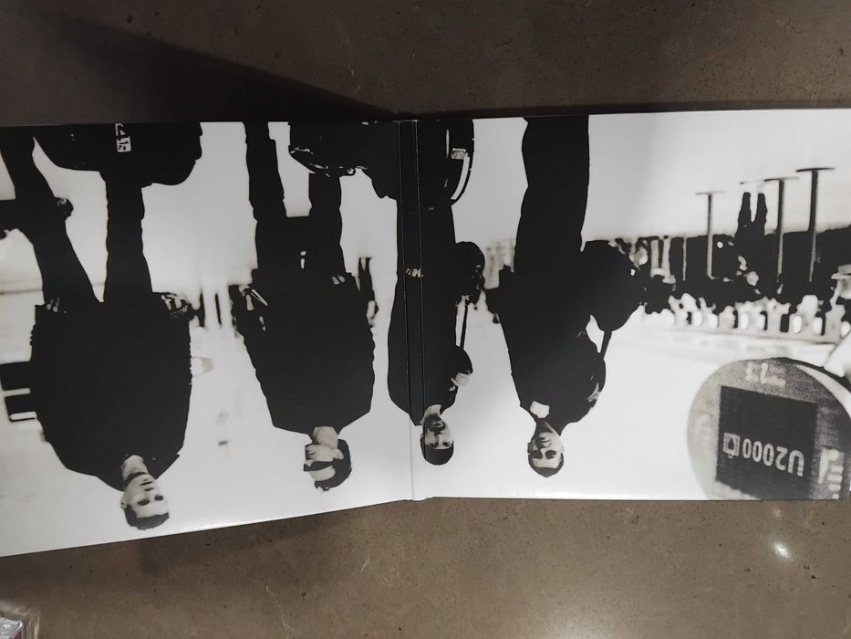 U2  All That you Can't Leave Behindd em Cd