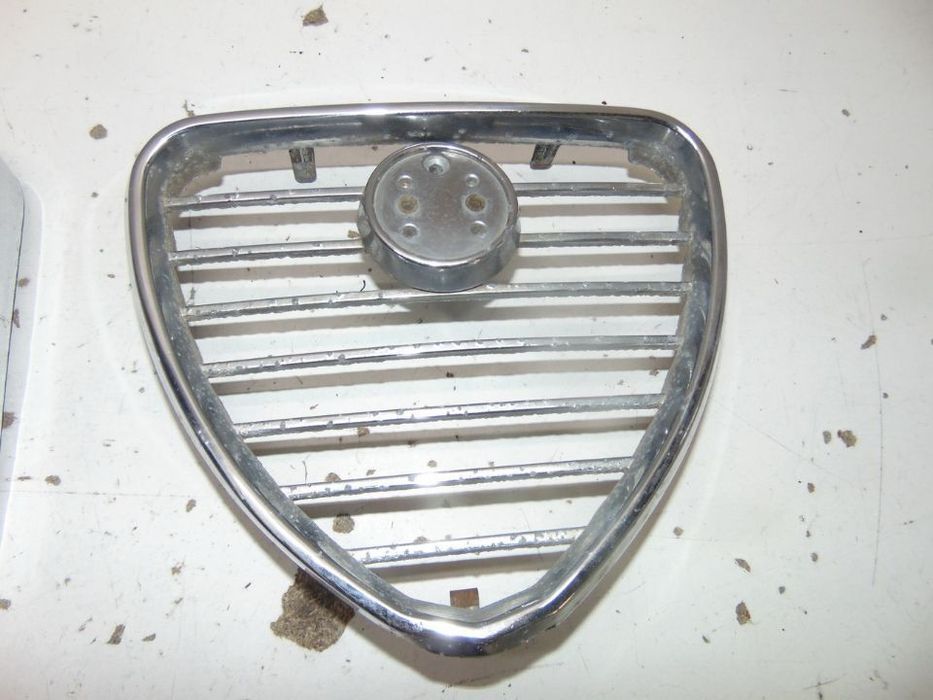 Alfa romeo grelha central/Bmw grelha central