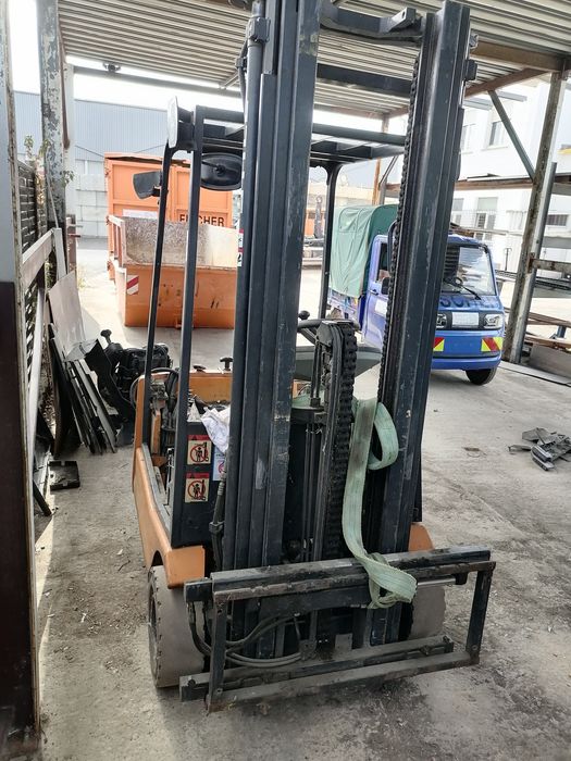 Wózek Stihl elektryczny maszt widły