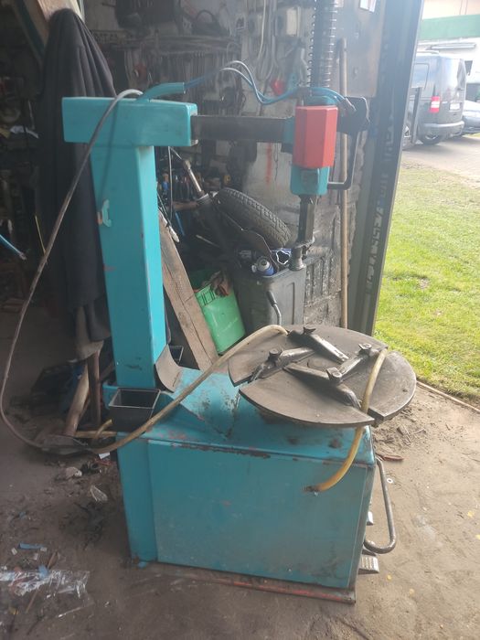 Montażownica Cemb automat