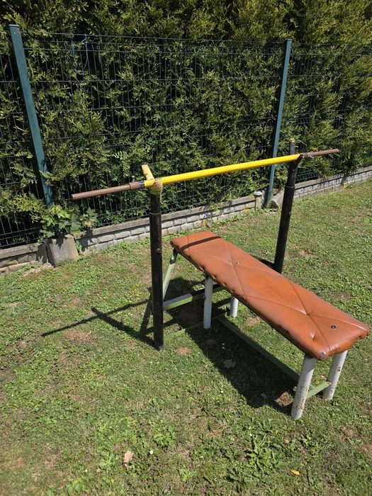 Ławeczka do ćwiczeń.