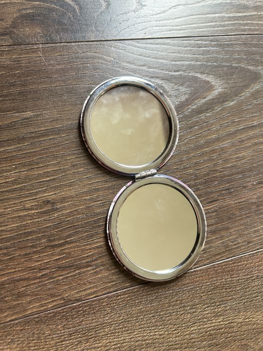 Podwójne lusterko kieszonkowe (kompaktowe) do torebki Mostar