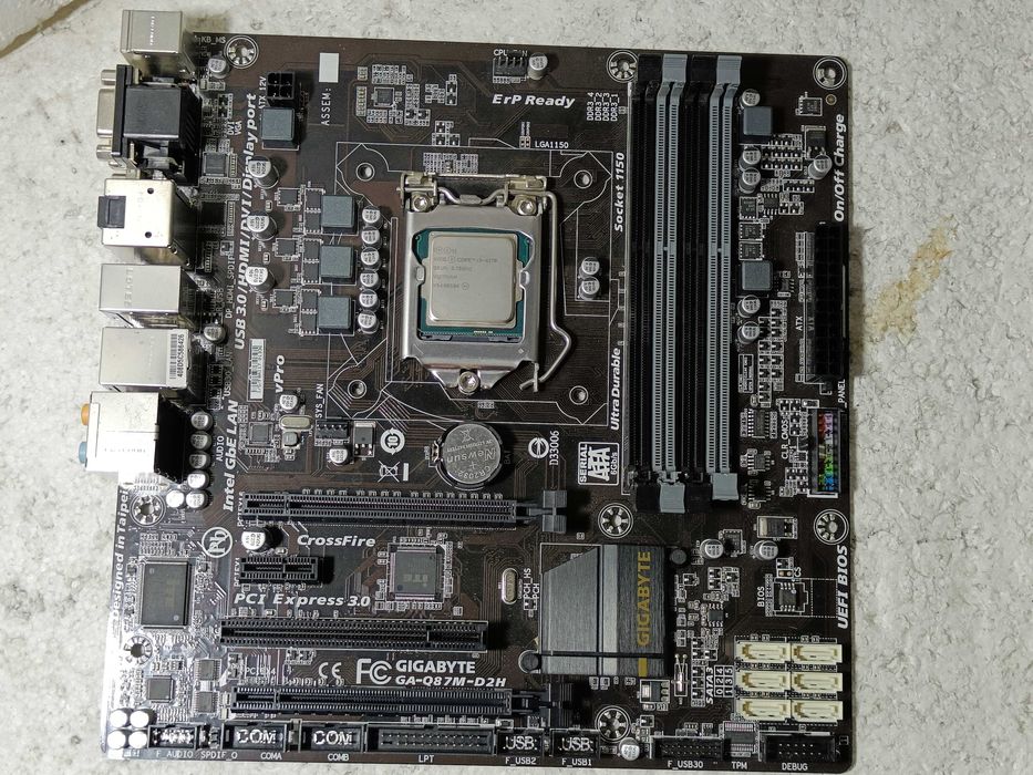 КОМПЛЕКТ Материнська GIGABYTE GA-Q87M-D2H + процесор i3-4170 LGA1150