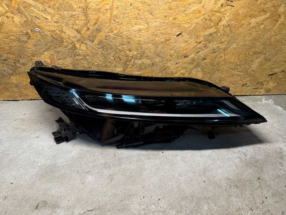 Lampa prawa przednia Nissan Ariya 21< full led eu igła nissan ariya
