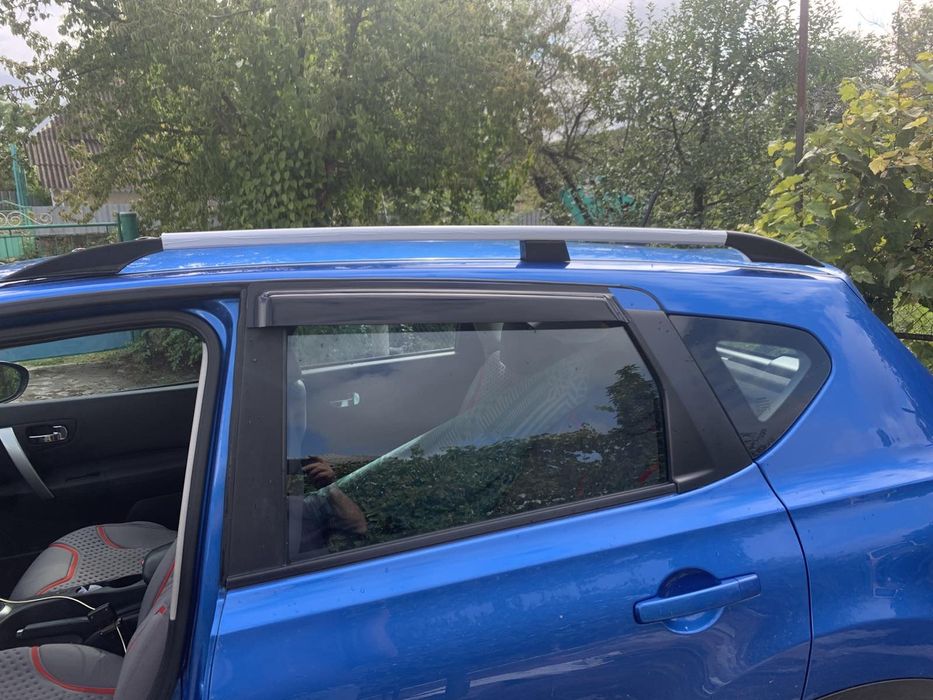 Nissan Qashqai 2010-2014 рр. Рейлінги Хром Пластикові ніжки