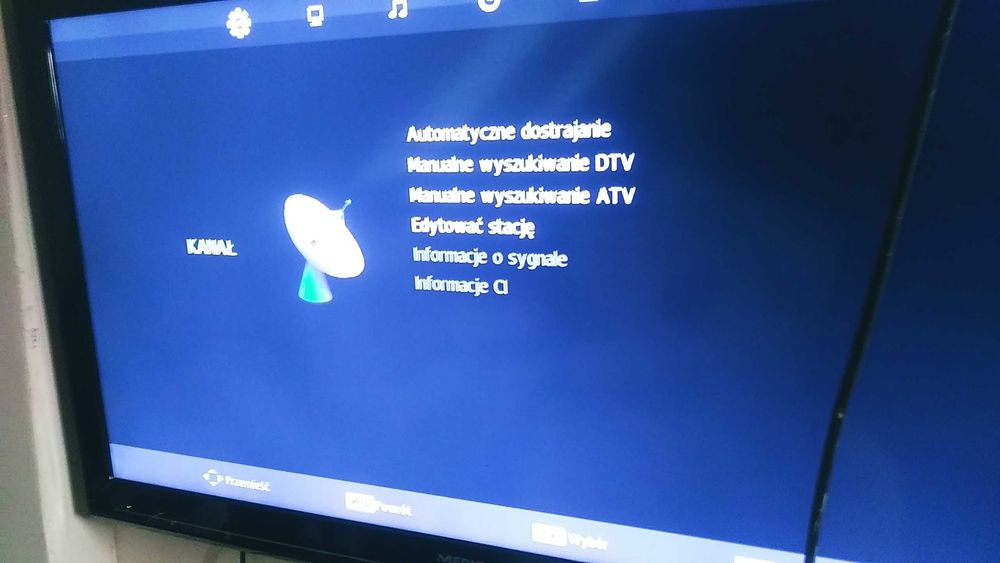 dwa telewizor LG   32 cali  i 42 do serwisu