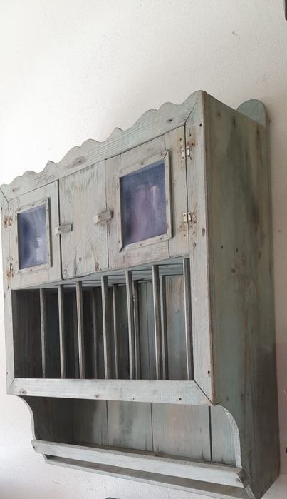 Armario de cozinha centenário