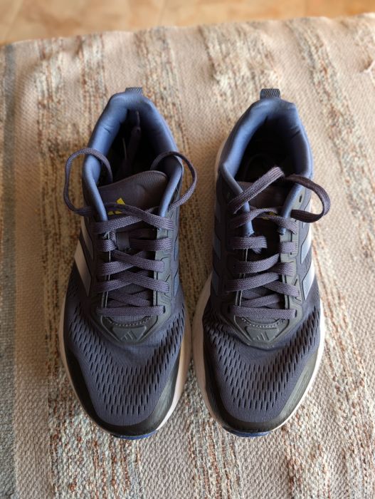 Sapatilhas Adidas Questar