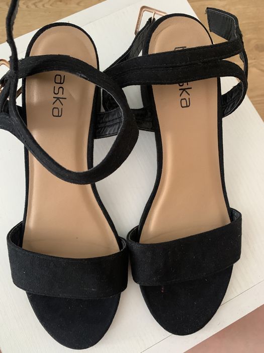 босоніжки braska замша розмір 38-38,5