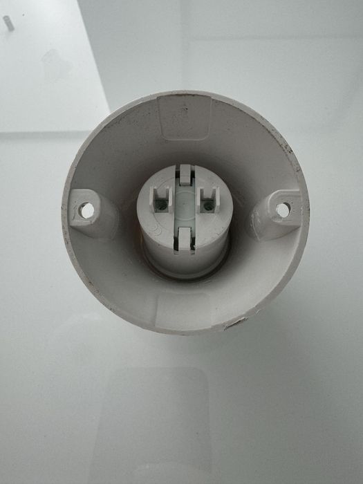 Патрони до лампочок, Е27