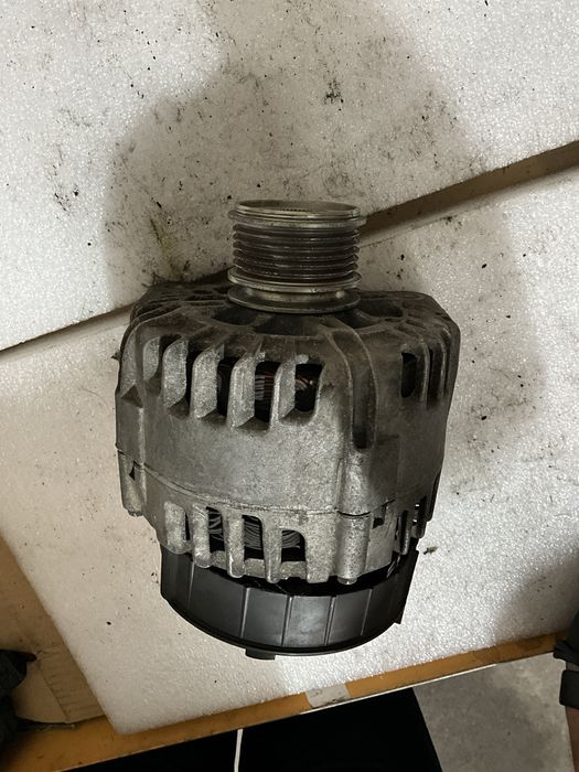Alternador Renault Scenic III/Renault Megane III