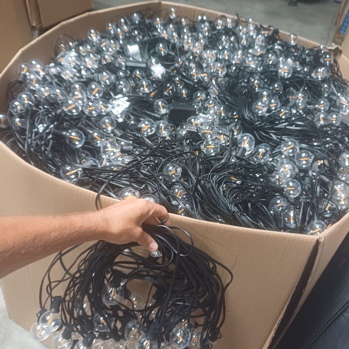 Вулична гірлянда