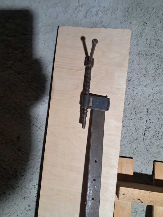 Grampo de carpintaria marca record