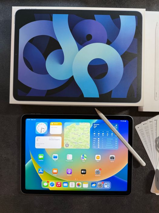 IPad Air 4 gen 10.9” 64GB Wi-Fi + Apple Pencil 2 - komplet, bdb