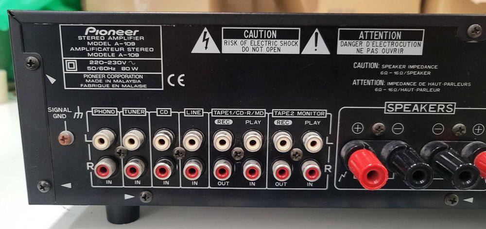 Pioneer A-109 Amplificador