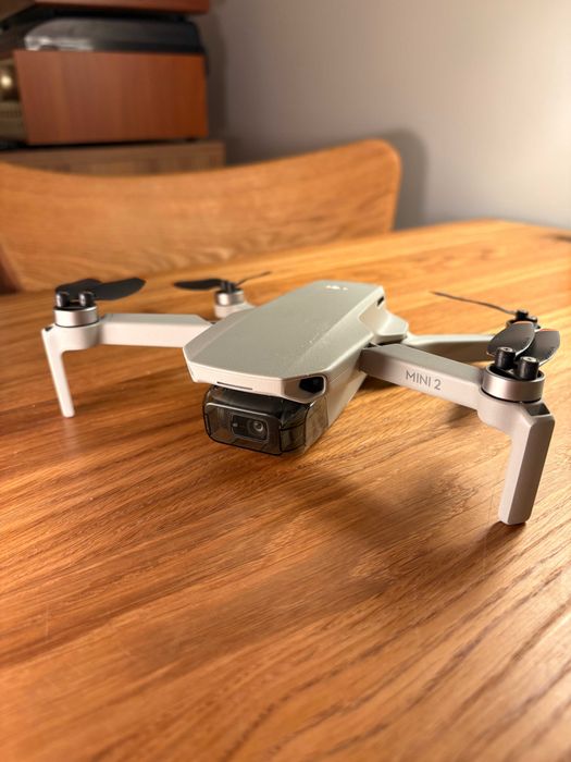 Dron DJI Mini2 Fly More combo
