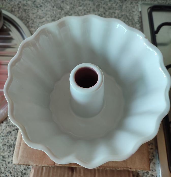 Vendo forma de bolo/pudim Isabelle Rose