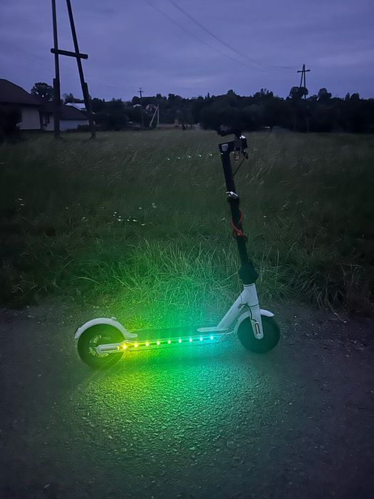 Електросамокат MI Electric Scooter M365 PRO 500W 12.4Aг білий
