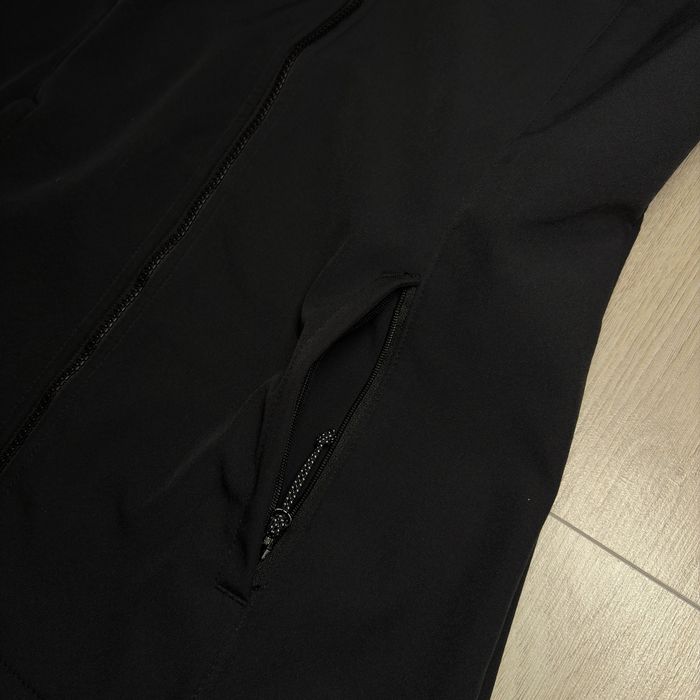 Жіноча куртка McKinley Softshell