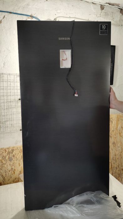 Дверь холодильника Samsung RB38T676FB1