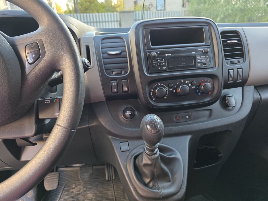 Renault Trafic 2017r