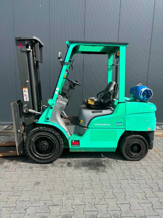 Wózek widłowy Mitsubishi FG35, 2018 r, niski przebieg, maszt standard.