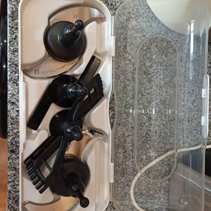 Robô de cozinha como novo
