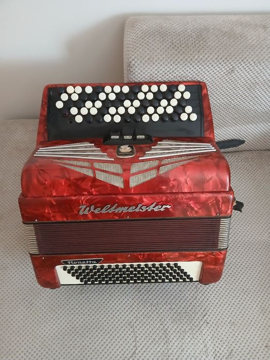 Akordeon Weltmeister guzikowy