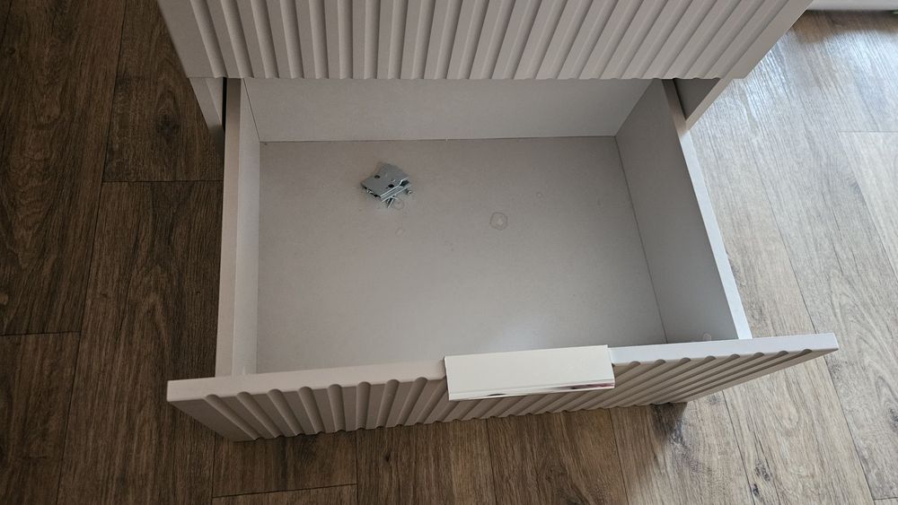 Szafka pod umywalkę i Szafka wisząca z lustrem