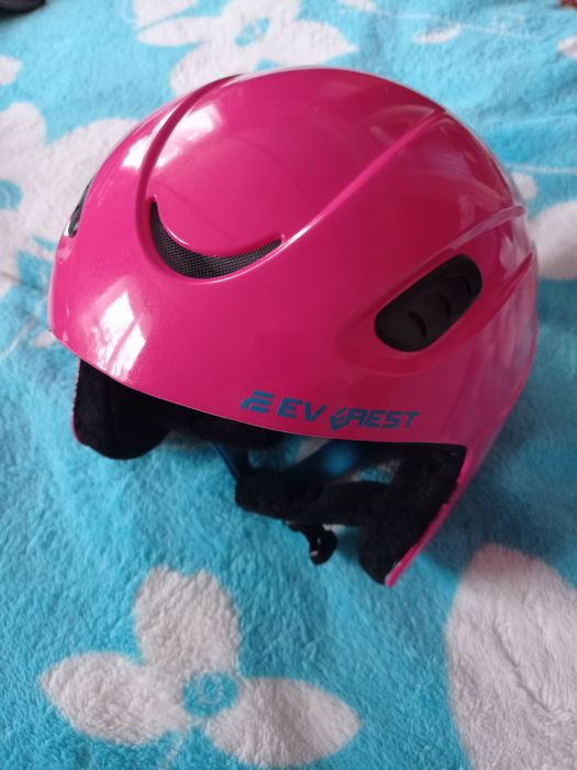 Продам.Шолом лижній EVEREST для дівчини або підлітка