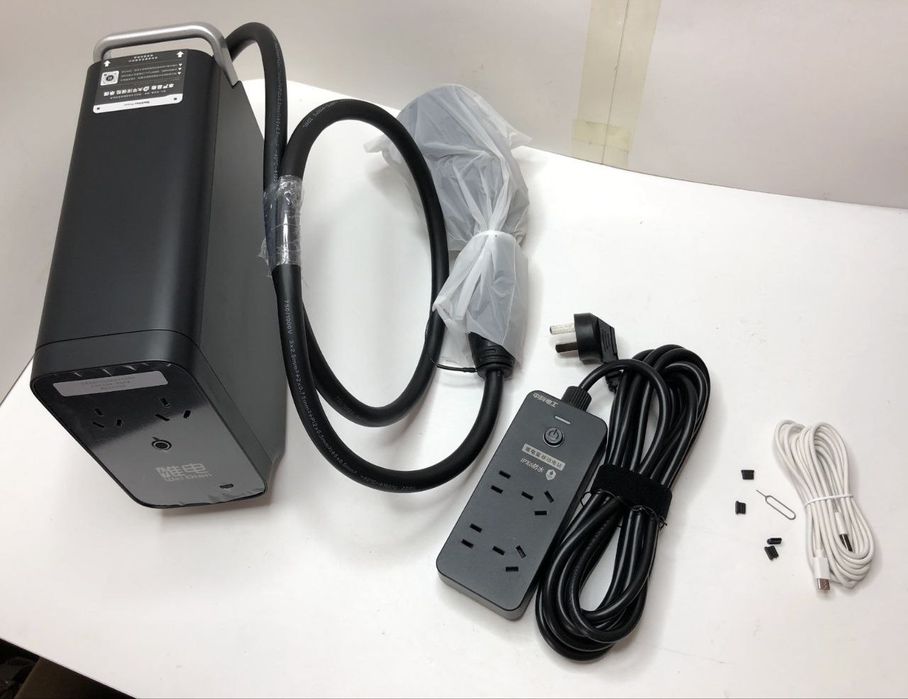 Продам автомобільний перетворювач напруги V2L