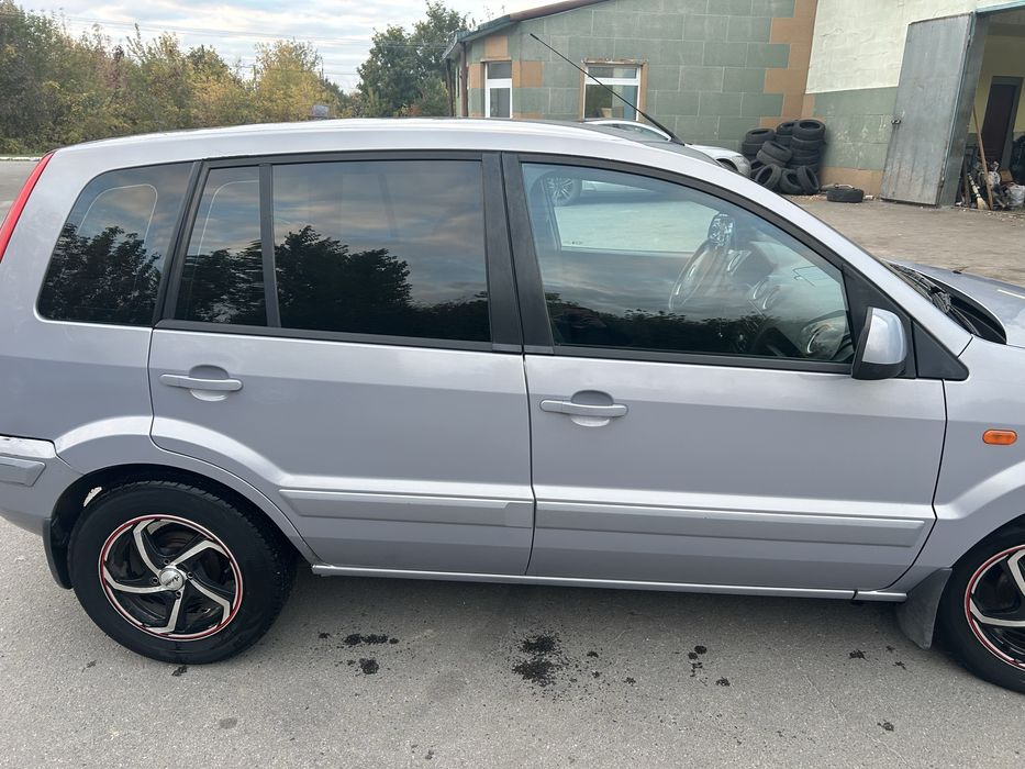 Ford Fusion 2011