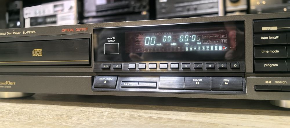 CD-програвач Technics SL-P222
