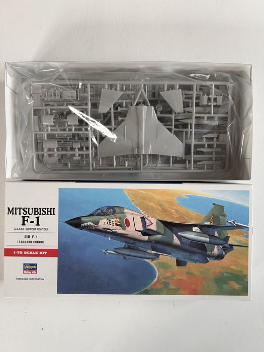 Samolot Mitsubishi F-1 model do sklejenia Hasegawa 00333