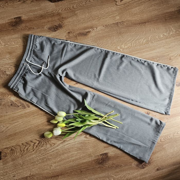 Spodnie z lampasem S