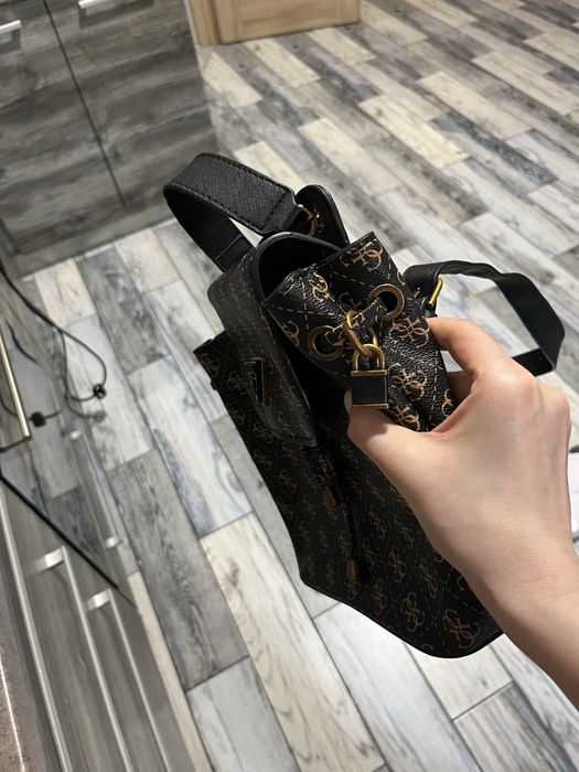 Сумка рюкзак Guess monogram