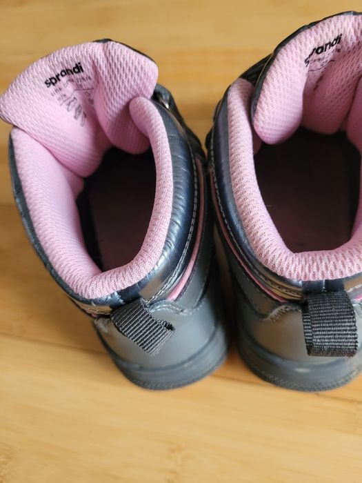 Kozaczki SPRANDI wodoodporne srebne roz. 29