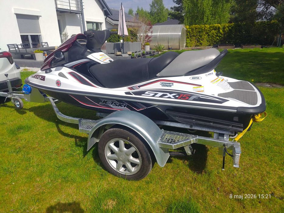 Skuter wodny Kawasaki STX15f 2011, przyczepa