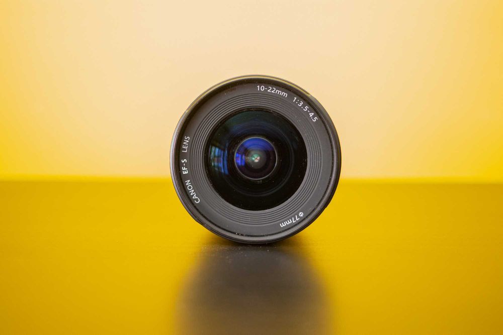 Lente Canon EF 10-22mm usada