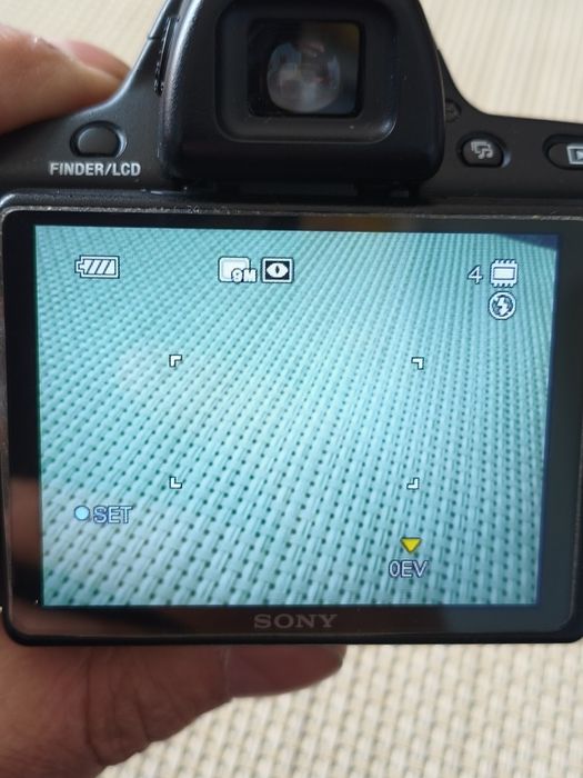 Фотоапарат Sony Cyber shot DSC H50