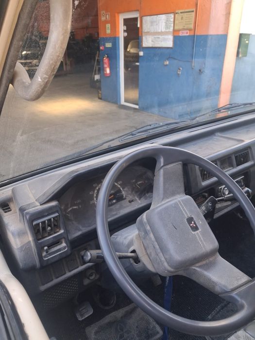 Carrinha Mitsubishi L300