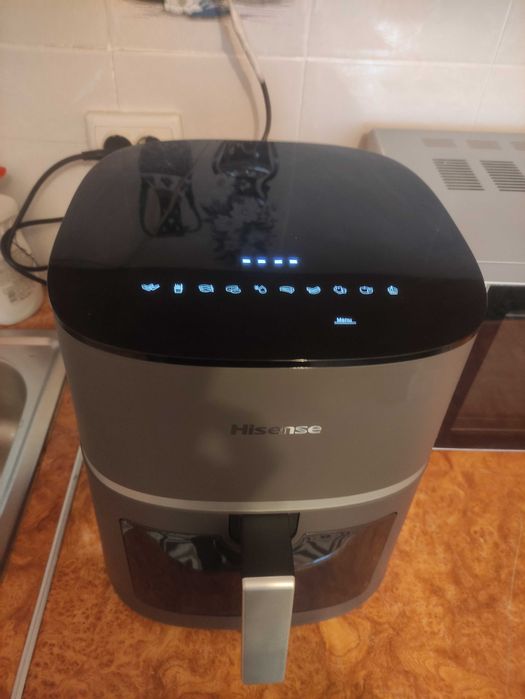 Аерогриль Hisense
