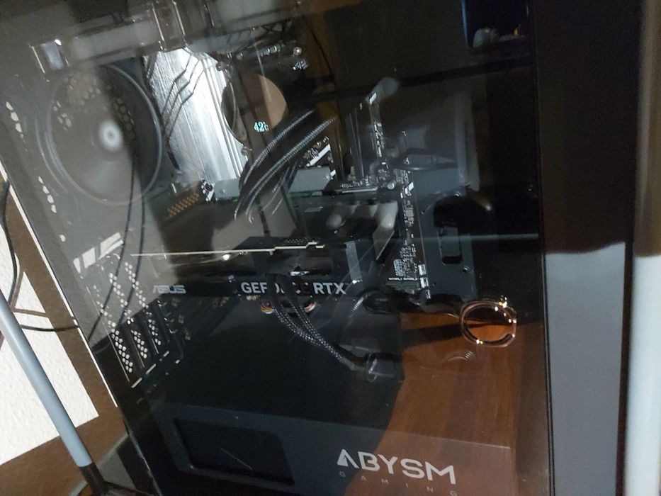 Computador Gaming (I9 14900KF / RTX 4070 SUPER 12 GB VRAM / RAM: 32 GB DDR5 / SSD M.2 NVMe 2 TB)