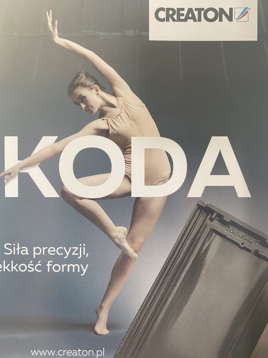 Ceramiczna zakładkowa płaska dachówka koda grafit łupek czarna glazura