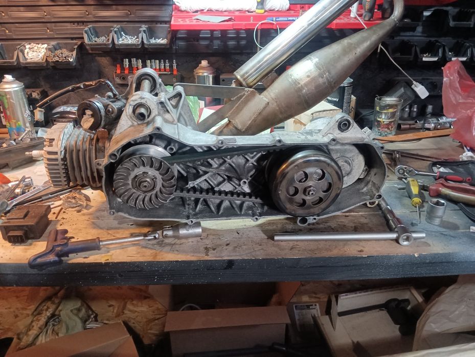 ТЕРМІНОВО Ямаха джог са 16