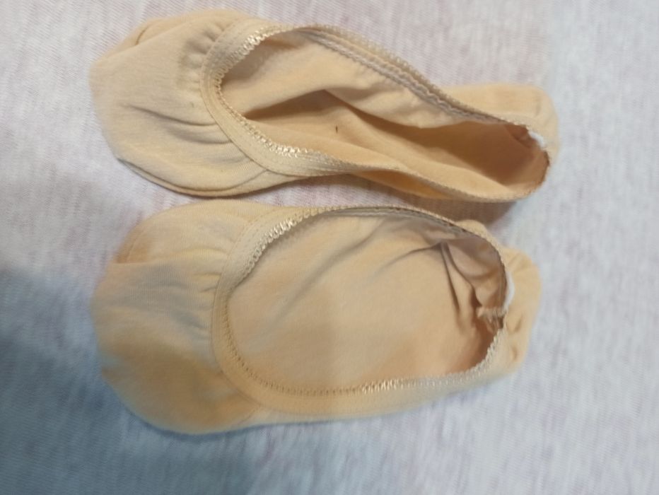 Skarpety damskie stopki rozmiar 37 cienkie cieliste