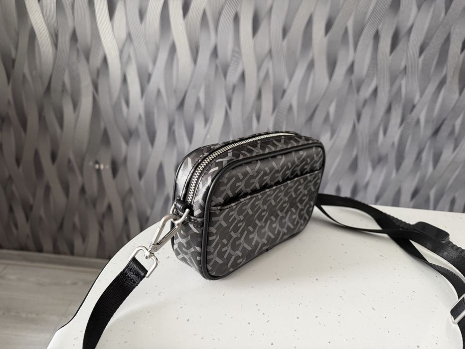 Сумка Guess оригінал привезина з США